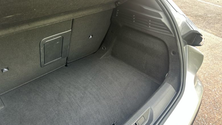 Peugeot 308 1.2 PureTech Allure Premium 5dr EAT8 Petrol Hatchback